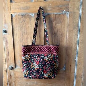 Vera Bradley Miller Medium Tote Bag in  Retired " Anastasia" Pattern Roses